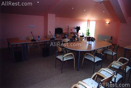 Ritza Hotel 8